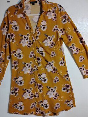 Riley & James mustard yellow floral button-up long-sleeve dress, Size large.